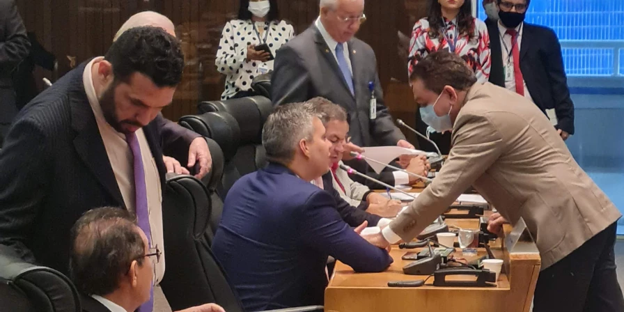 CCJ realiza primeira sessão após eleição de de Ariston