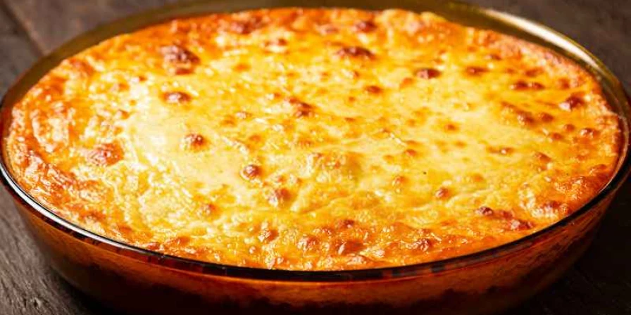 Torta de batata com frango.