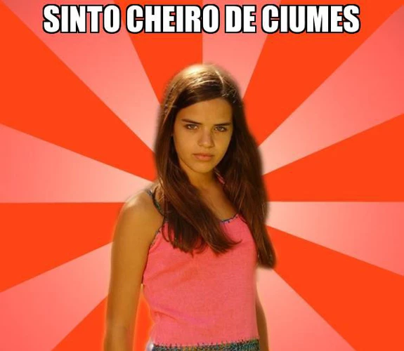 Tem cheiro de ciúmes no ar...