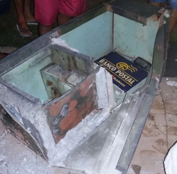 Bandidos assaltaram posto dos Correios de Cedral. Foto: Divulgação/WhatsApp.