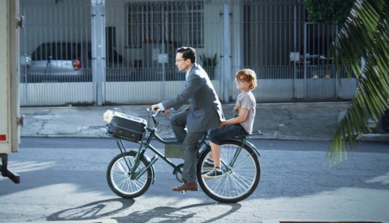 Na programação desta quarta-feira (8), foi exibido o filme Hector, do cineasta Edu Felistoque, no Teatro da Cidade.