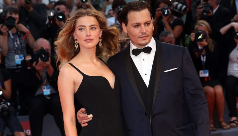 Johnny Depp processou a ex-mulher por difamação.