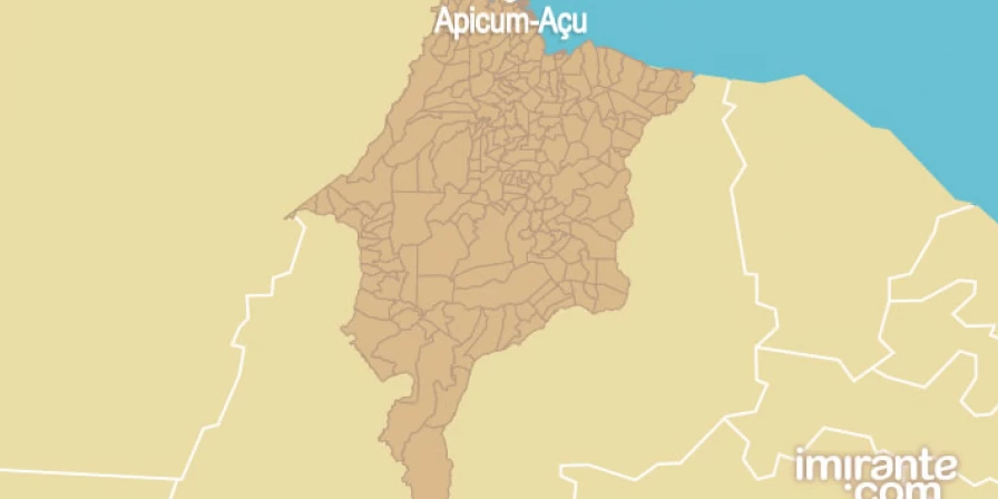 Apicum-Açu fica a 298 km de distância de São Luís.