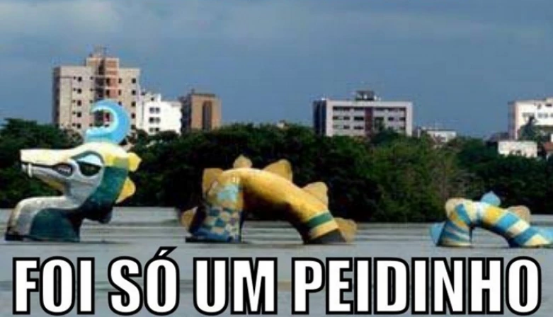 Lenda da serpente virou referência para vários ''memes''.