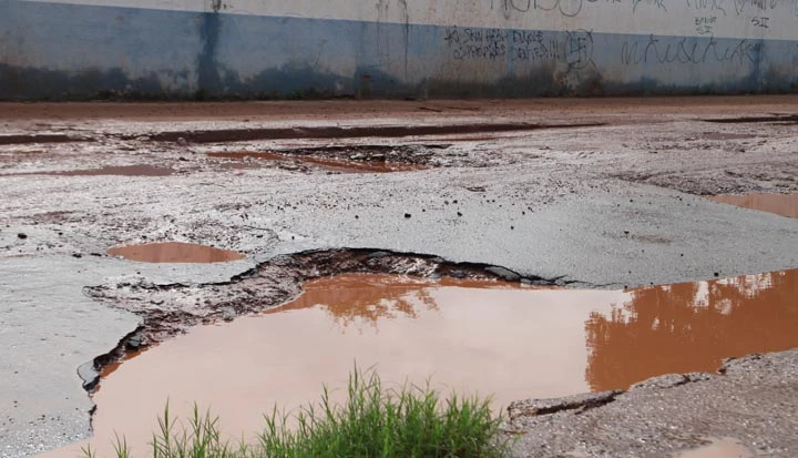 Situação persiste há mais um ano, dizem moradores. Foto: Ingrid García / Imirante.com