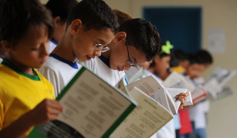A coleta de impressões e sugestões também tem por objetivo dimensionar em que medida os livros do PNLD ajudam a proporcionar uma educação de qualidade.