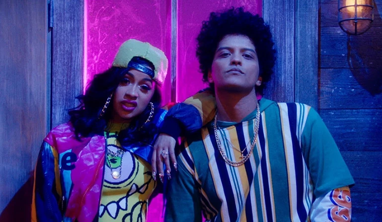 Mars dedicou o vídeo a série televisiva de comédia “In living color”.