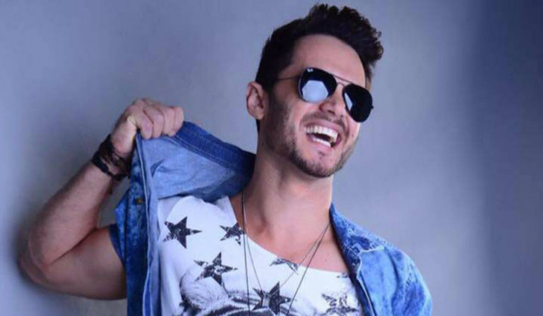 Cantor Wellington Tigrão aposta em hits para o Carnaval 2018