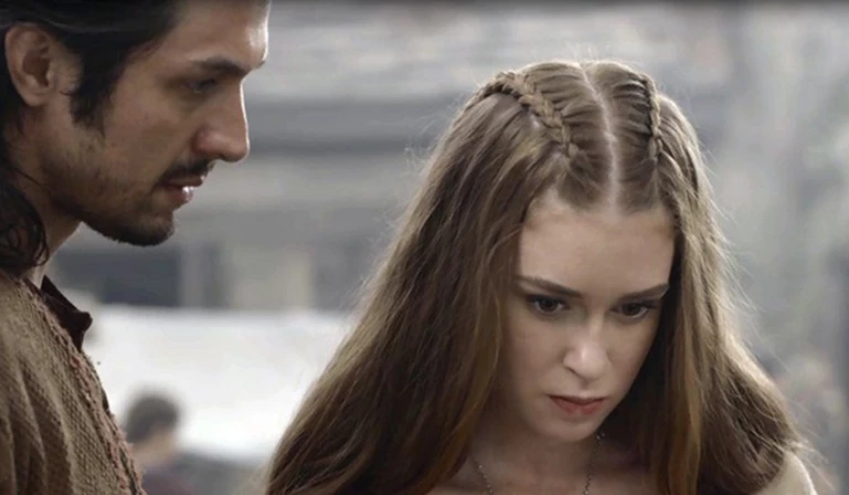 Amália (Marina Ruy Barbosa) e Afonso (Rômulo Estrela).