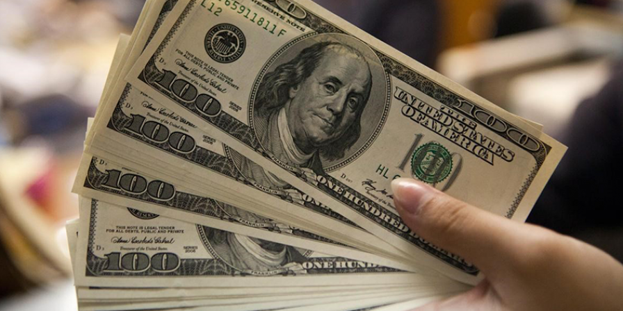 Dólar cai para R$ 5,16