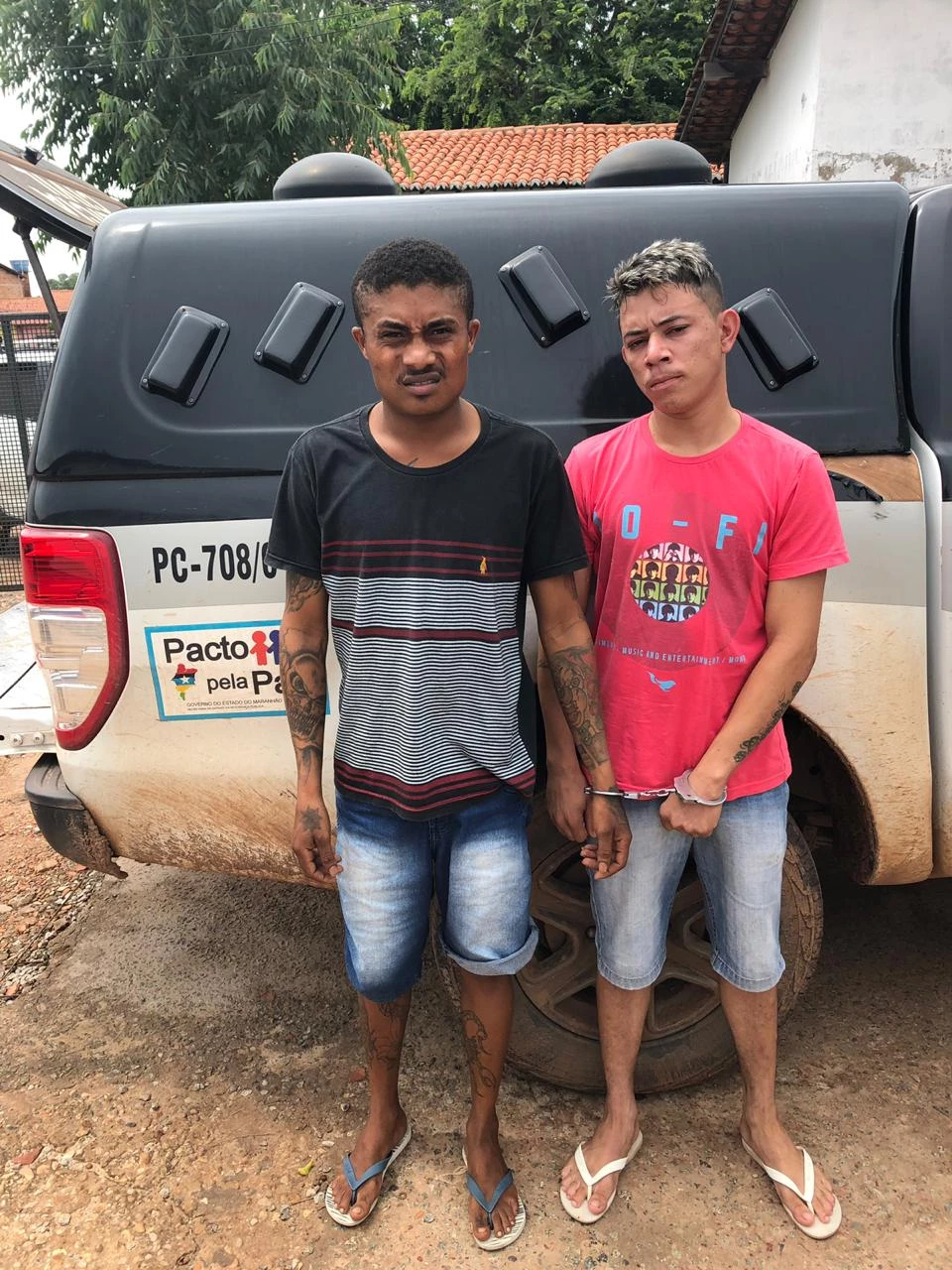 A polícia divulgou apenas a imagem de dois dos três presos. / Foto: Divulgação.