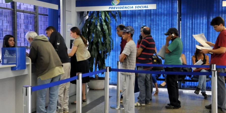 Benefícios serão revisados pelo INSS.