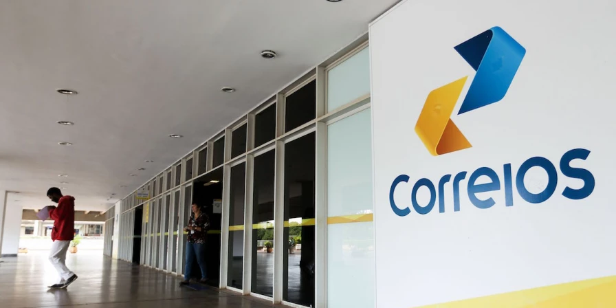 Correios continuam com serviços e produtos em meio à greve de parte dos funcionários.