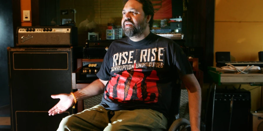 Marcelo Yuka integrou o grupo O Rappa de 1993 a 2001, atuando como baterista e compositor.