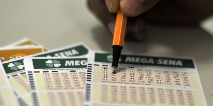 A quina teve 404 ganhadores e pagará o prêmio individual de R$ 23.042,04.