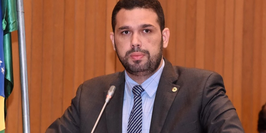Fábio Macedo teve a garantia da presidente nacional do Podemos, Renata Abreu, de ficar com a presidência do novo partido