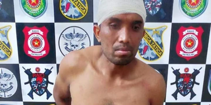 Aleço Silva Brito chegou a se ferir, para evitar ser levado pelos policiais.