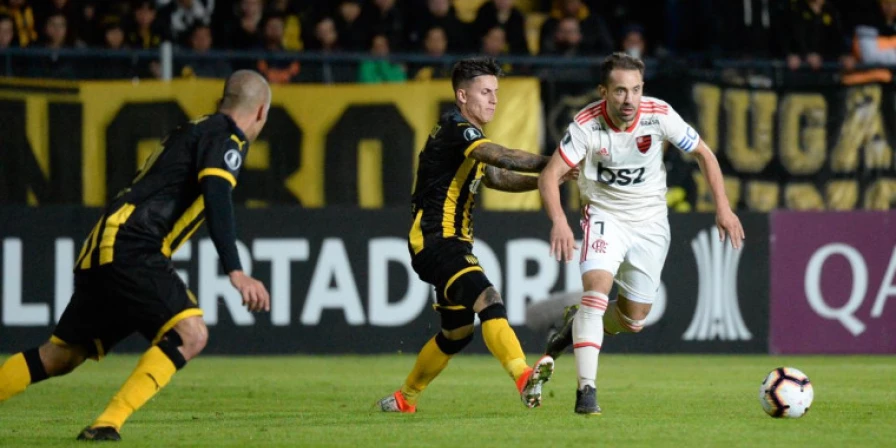 Everton Ribeiro foi peça fundamental para o Flamengo no jogo.