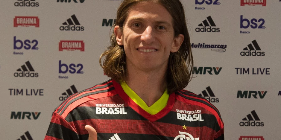 Filipe Luís, lateral-esquerdo do Flamengo.