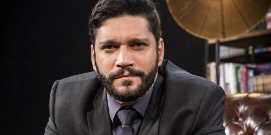 Armando Babaioff interpreta Diogo em Bom Sucesso.