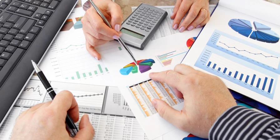 Para as empresas de pequeno e médio porte, a entidade tem reduzido em 50% o tempo entre localização do candidato e a contratação.