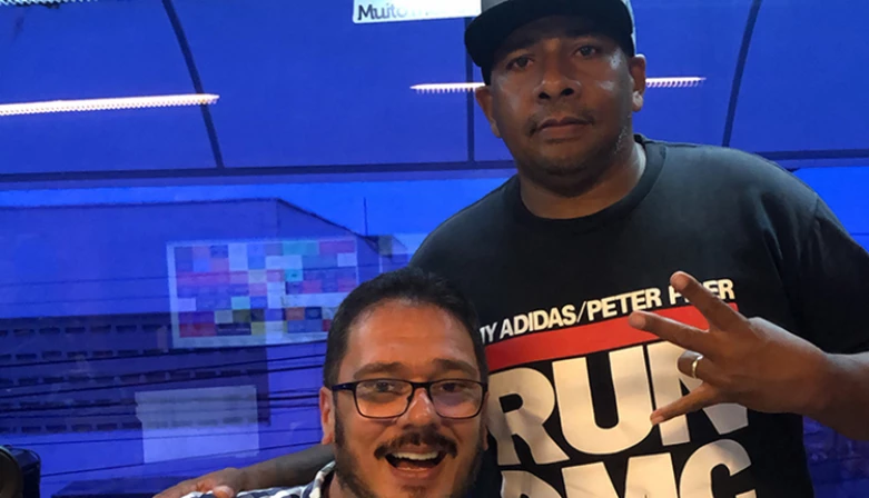 Preto Nando conversando com Claudinho Polary, na Mirante FM