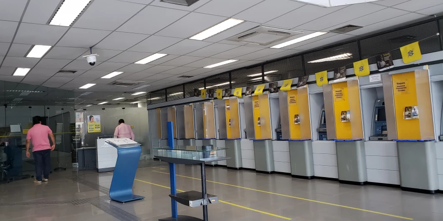 Bancos voltam a normalidade no início da tarde desta Quarta-feira de Cinzas.