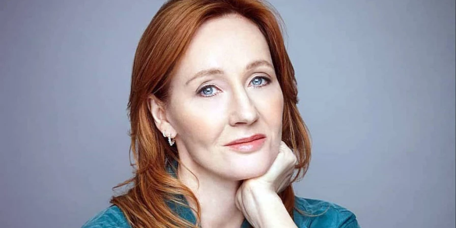 J. K. Rowling explica o motivo da ausência no especial de Harry Potter