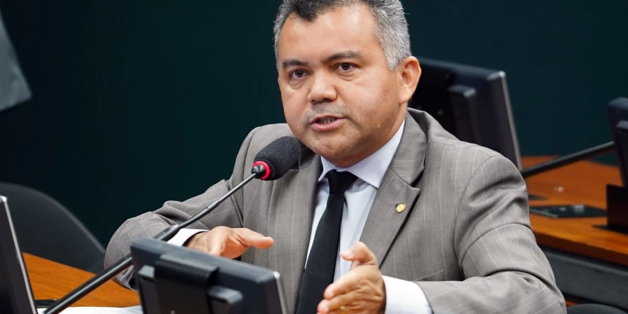 Verde defende alteração no Código Penal