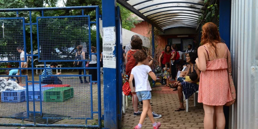 A pesquisa utiliza o Índice de Necessidades de Creches (INC), indicador que permite dimensionar e identificar, em cada município, os grupos que mais precisam de creche.