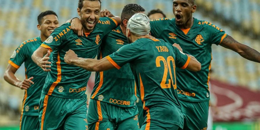 O Fluminense bateu o Bahia em partida válida pela 15ª rodada do Brasileirão.