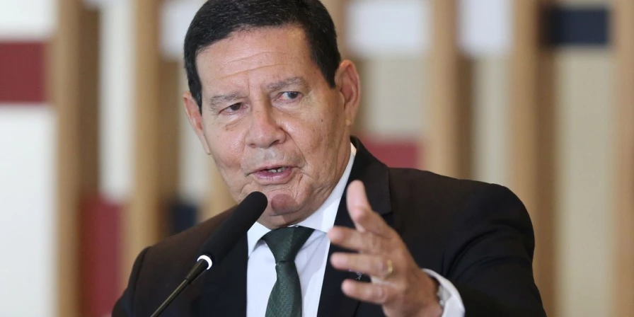 Segundo ele, estima-se que cerca de 85% da floresta ainda mantêm vegetação natural, o que limita seu desmatamento a 5%, no máximo.
