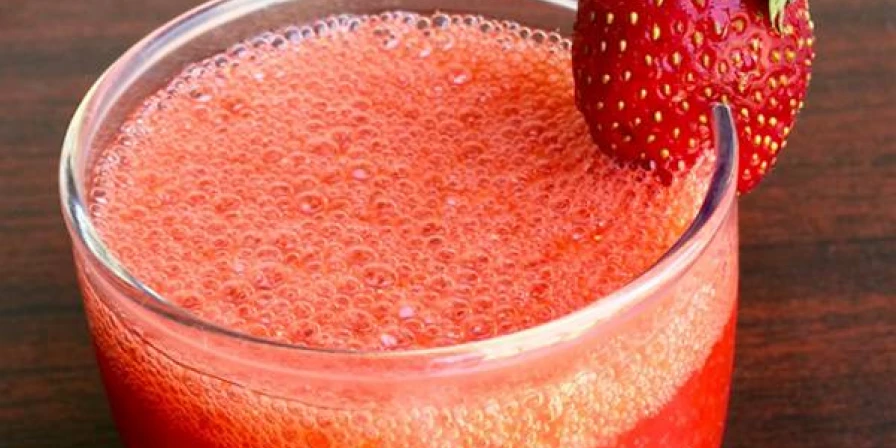 Suco de frutas vermelhas