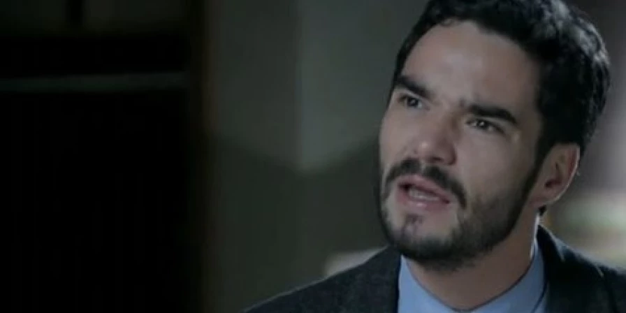 Caio Blat interpreta José Pedro em Império.