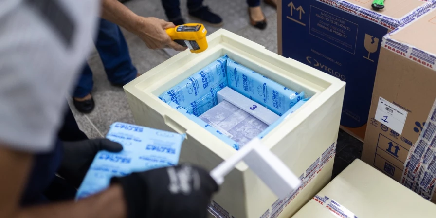 O Ministério da Saúde distribuiu até o momento 102,9 milhões de doses de vacina contra a Covid-19.