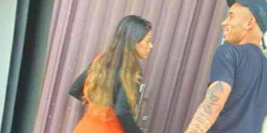Os dois foram fotografados juntos.
