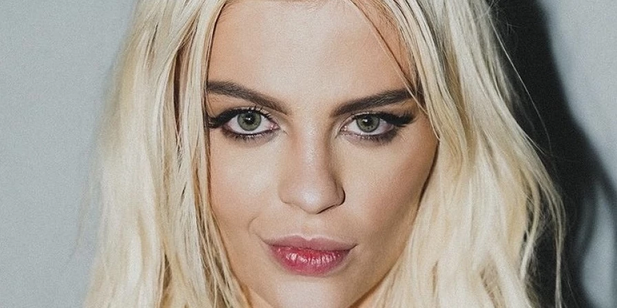 Luísa Sonza será a headliner do palco no dia 3 de setembro.
