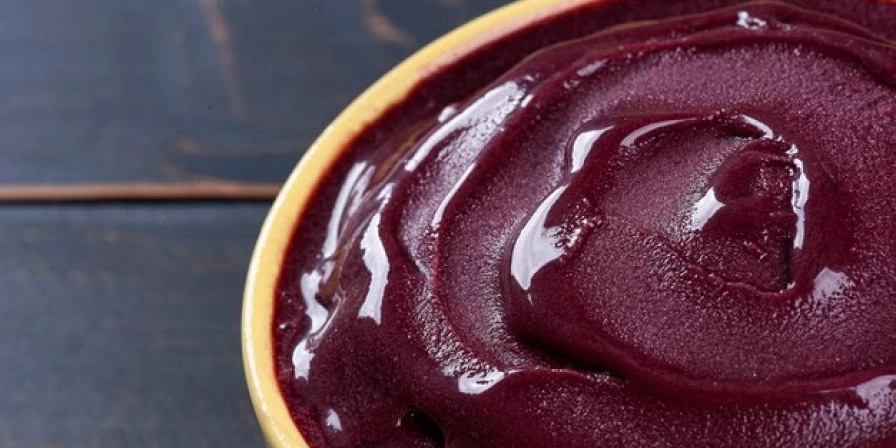 O açaí é um potente aliado contra gripes e resfriados, isso porque tem a ação de auxiliar na melhora do sistema imunológico.