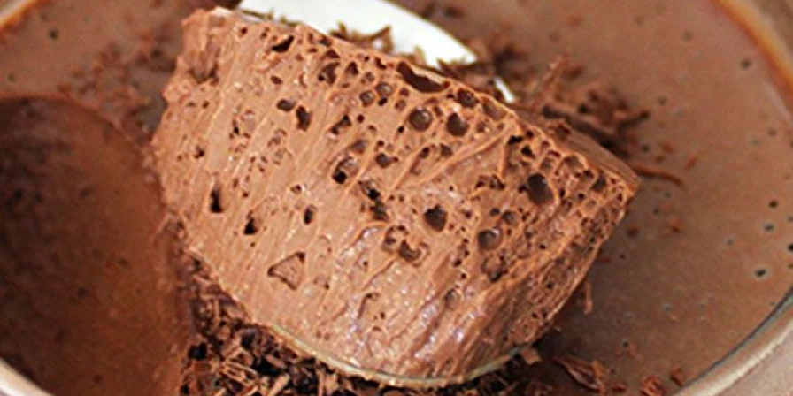 Mousse de café com chocolate