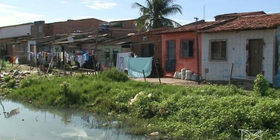 O serviço de coleta de esgoto é o de expansão mais difícil.