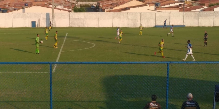 Tuntum e Cordino se enfrentaram no Estádio Rafael Seabra.