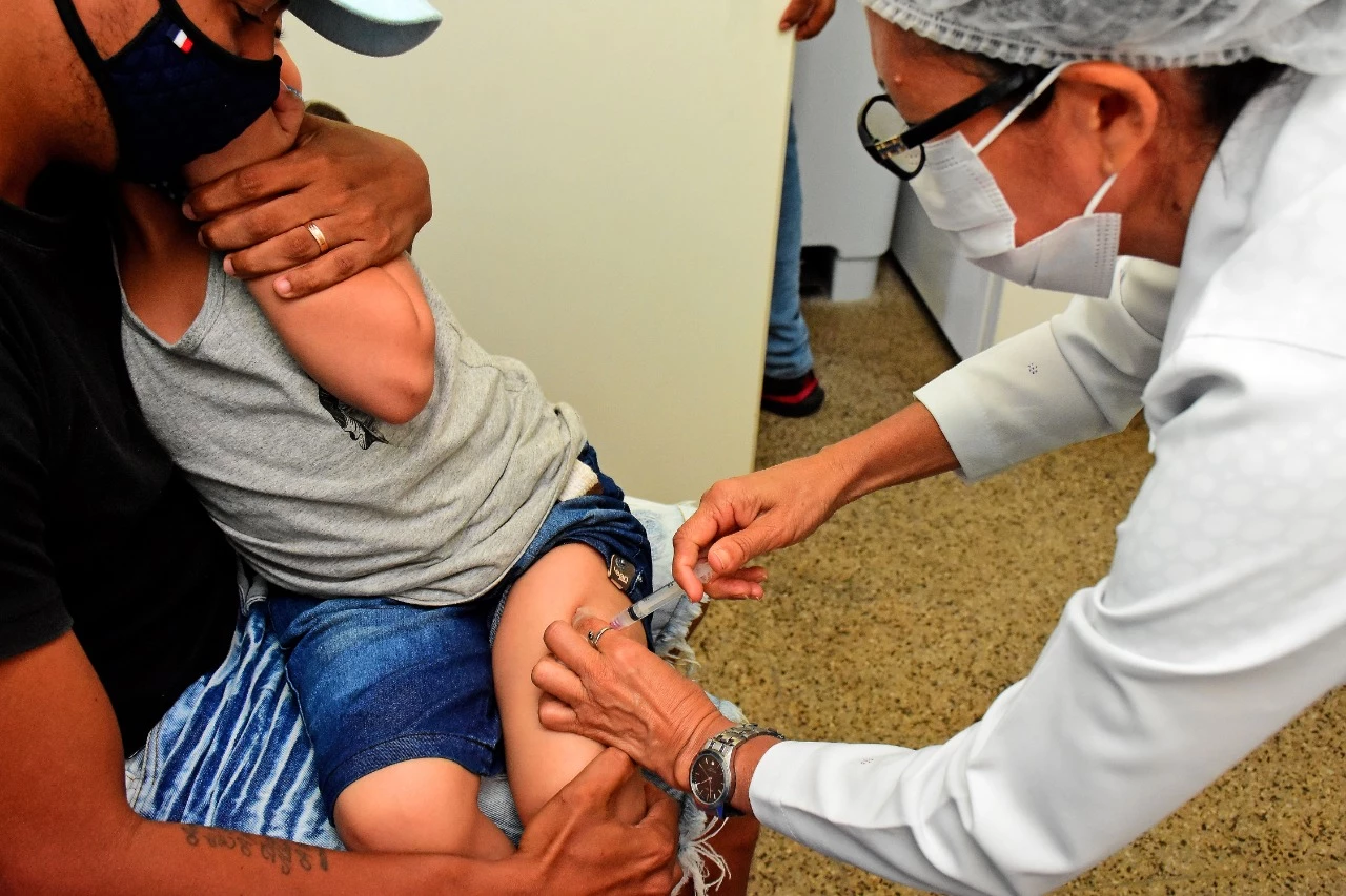 Campanha de Multivacinação oferece 20 vacinas e terá Dia D em 22 de agosto.