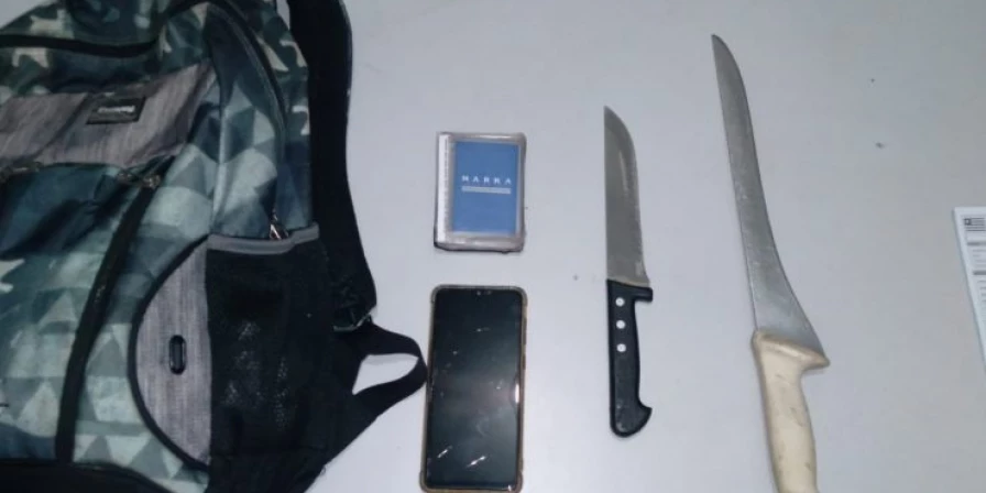Todo o material do roubo foi recuperado, e os três infratores foram conduzidos ao Plantão Central do Cohatrac.