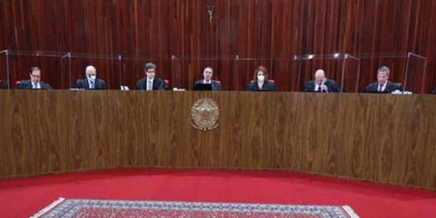 A acusação era de impulsionamento ilegal de mensagens em massa via WhatsApp durante a campanha