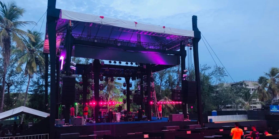 Palco do show "Tamo Voltando".