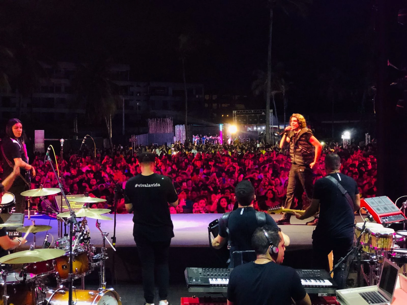 Nattan realizou seu primeiro show em São Luís nesse domingo (14)