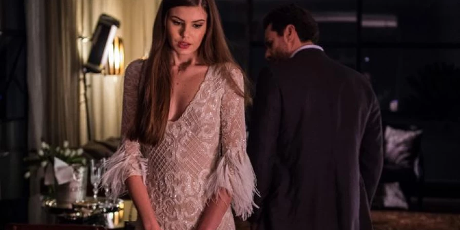 Camila Queiroz fez uma série de exigências sobre seu personagem em ‘Verdades Secretas 2’.