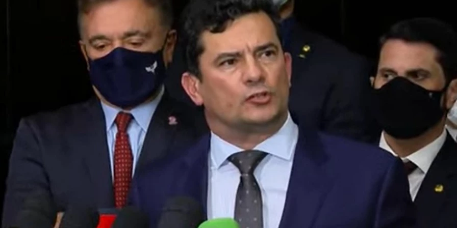 Moro participou de coletiva de imprensa no Senado sobre a PEC dos Precatórios