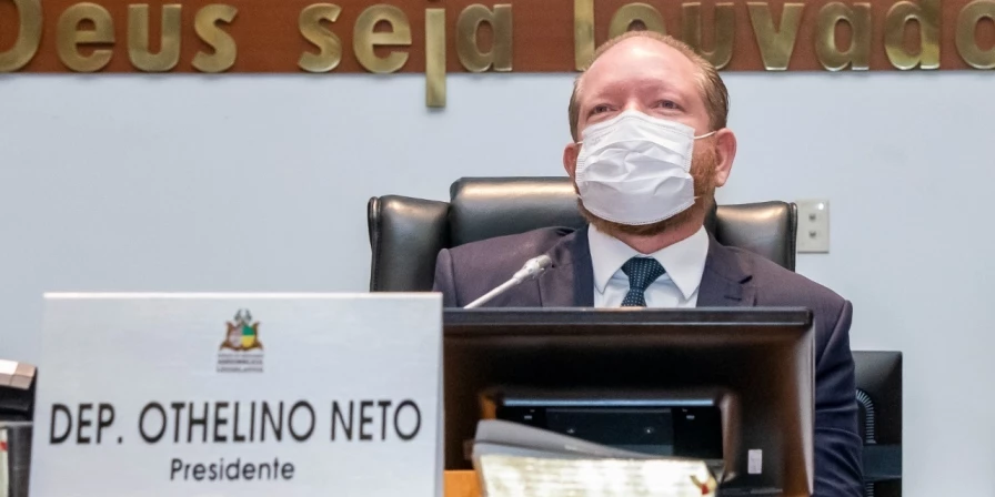 Othelino já editou resolução exigindo comprovante de vacinação na Assembleia