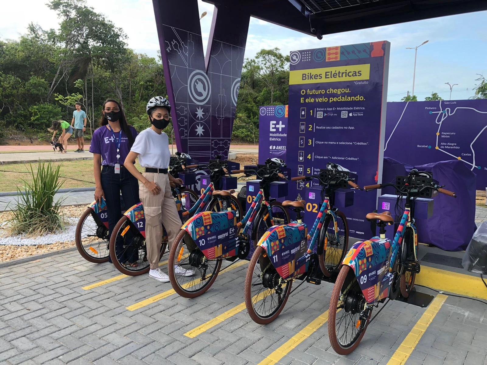 Bicicletas elétricas de graça para dar um rolê no Parque do Rangedor. Foto: Divulgação/Assessoria.
